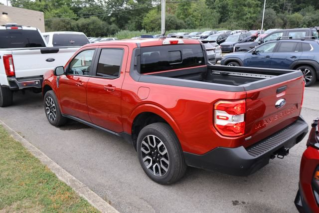 Used 2024 Ford Maverick Lariat FWD image 4