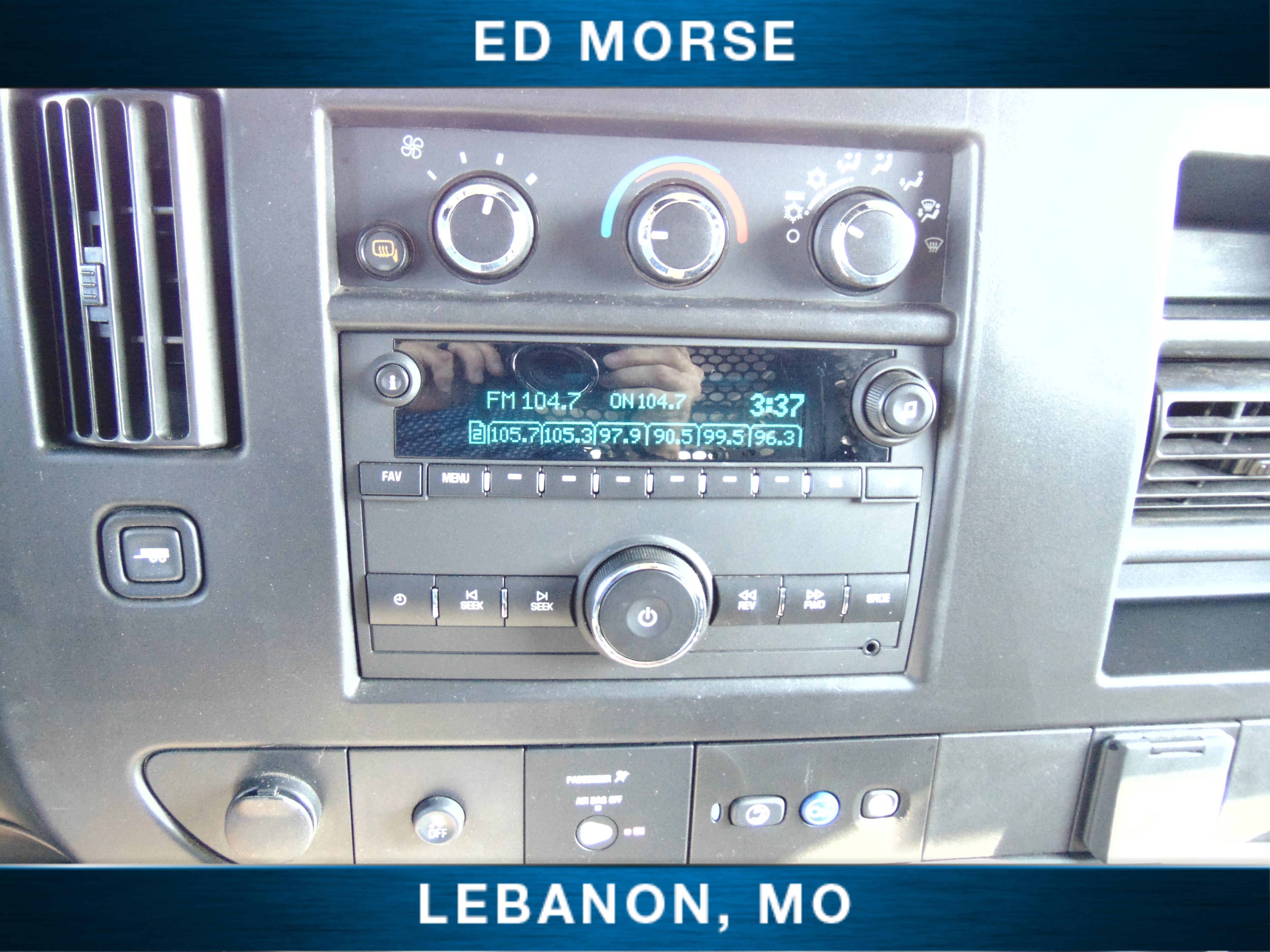 Used 2023 GMC Savana 2500 w/ Driver Convenience Package image 21