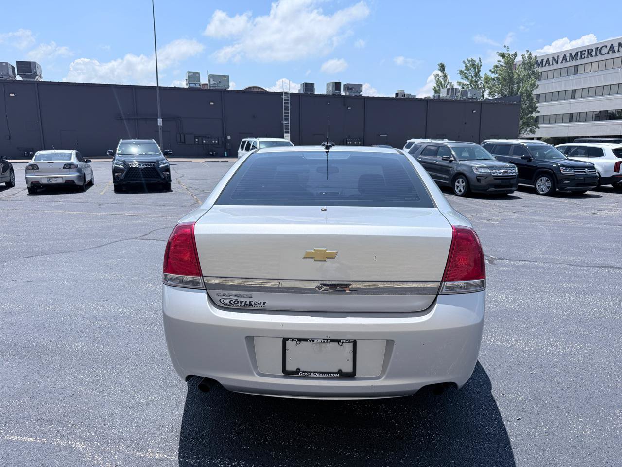 Used 2012 Chevrolet Caprice RWD image 4