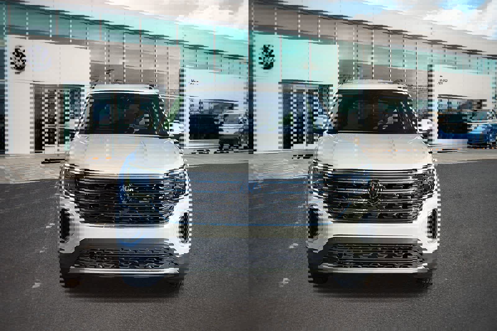 New 2026 Volkswagen Atlas SE image 2