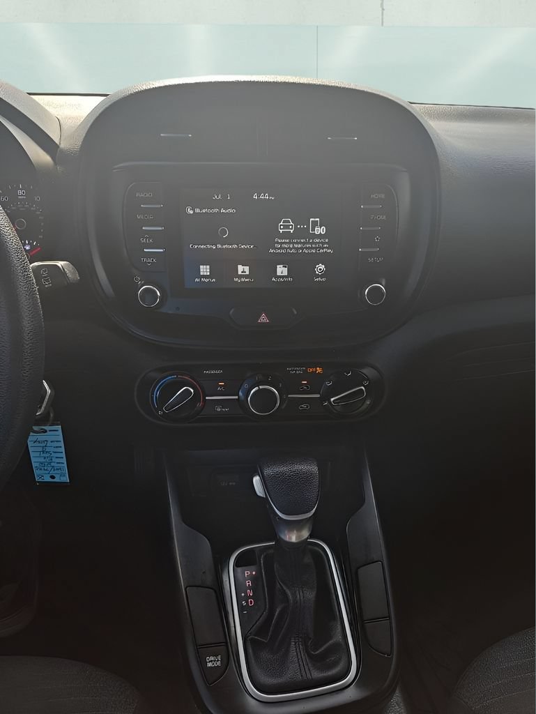 Used 2020 Kia Soul S FWD image 20