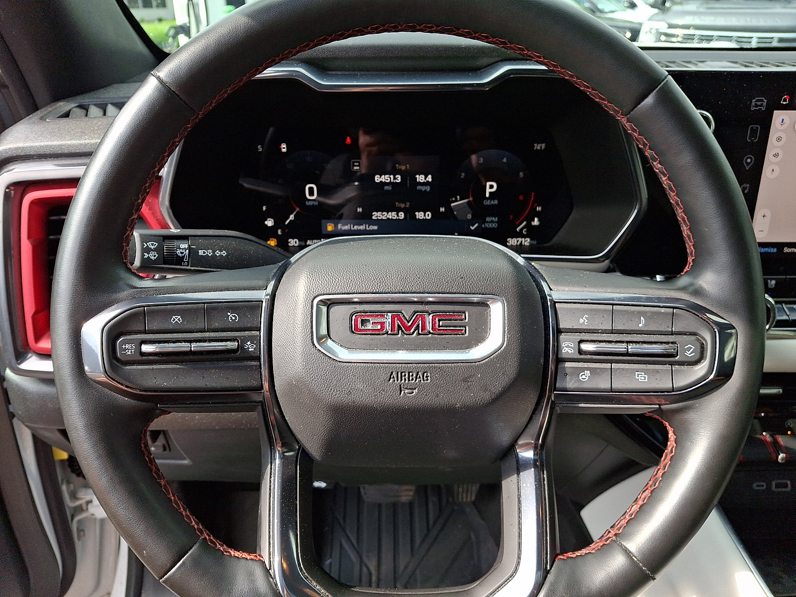Used 2024 GMC Canyon AT4X AWD/4WD image 20