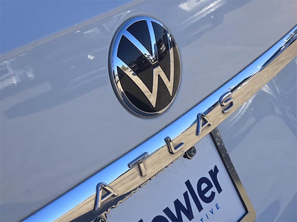 Used 2022 Volkswagen Atlas SE image 11