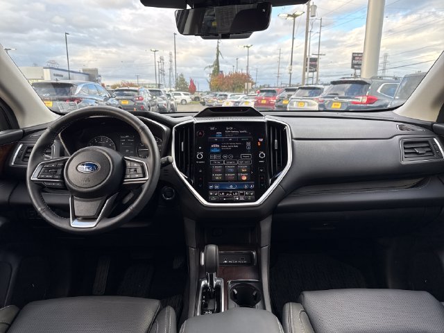 Used 2025 Subaru Ascent Touring w/ Popular Package #1 AWD/4WD image 11