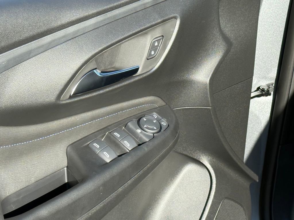 New 2026 Buick Envista Sport Touring image 14