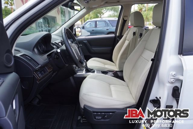 Used 2015 Land Rover LR2 HSE LUX image 68
