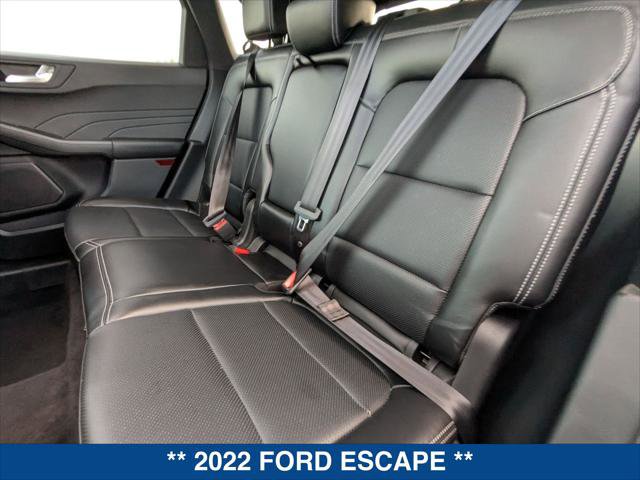 Certified 2022 Ford Escape Titanium w/ Class II Trailer Tow Package image 21
