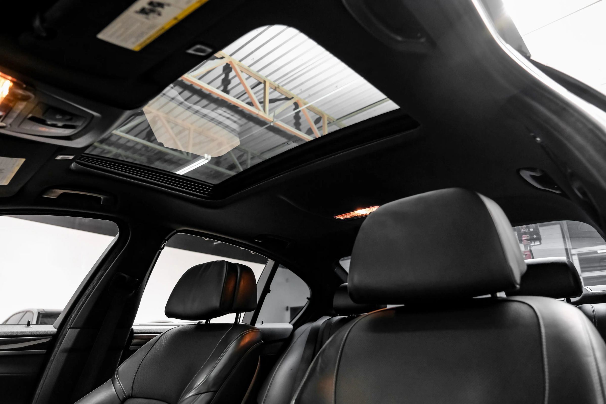 Used 2016 BMW 535i Sedan image 5