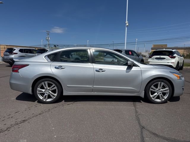 Used 2015 Nissan Altima 3.5 SL image 4