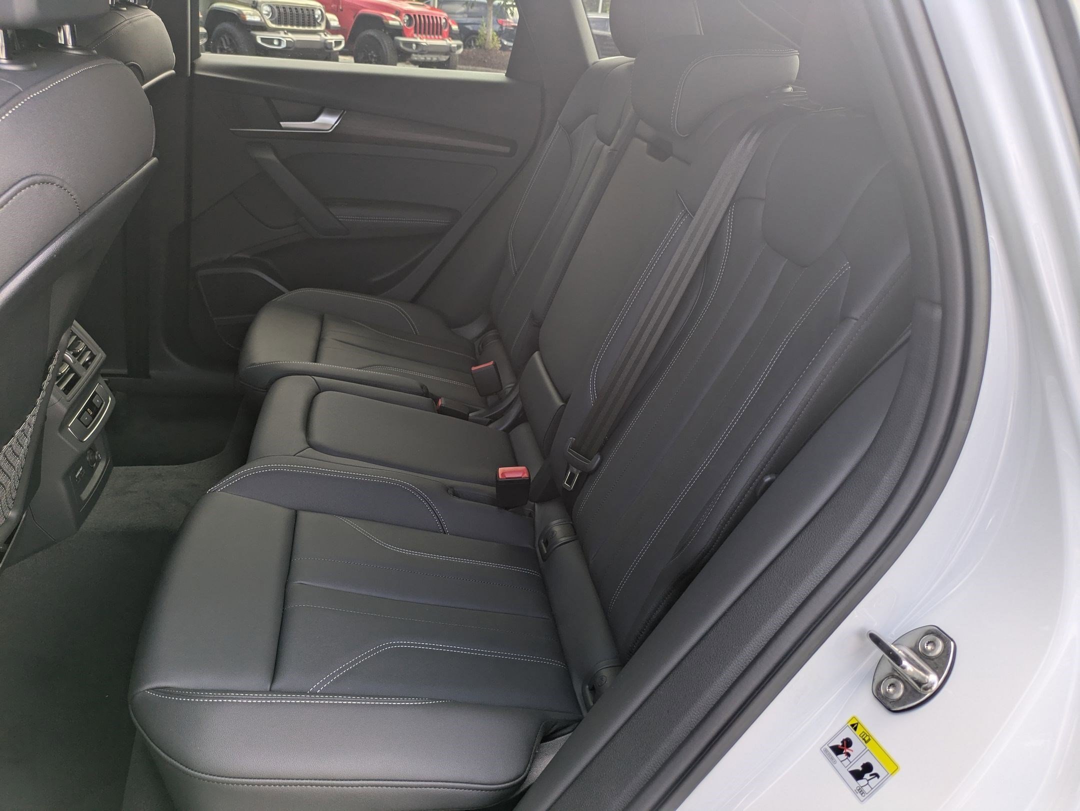 New 2025 Audi Q5 2.0T Premium Plus AWD/4WD image 26