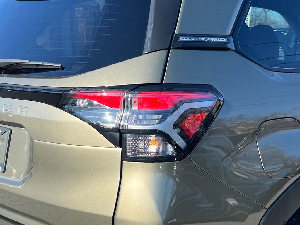 Certified 2025 Subaru Forester Premium image 6