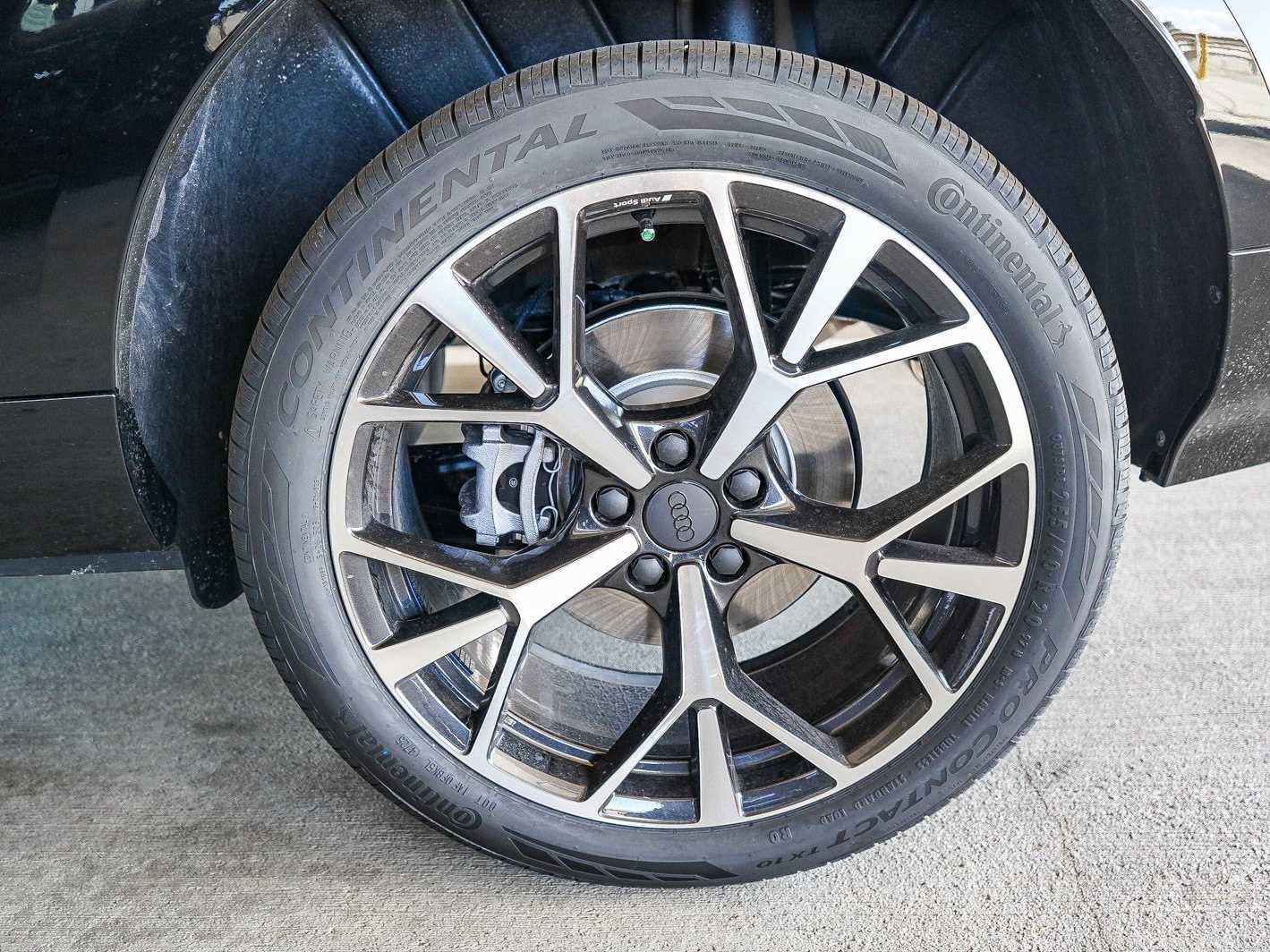 New 2026 Audi Q3 quattro 2.0T AWD/4WD image 8