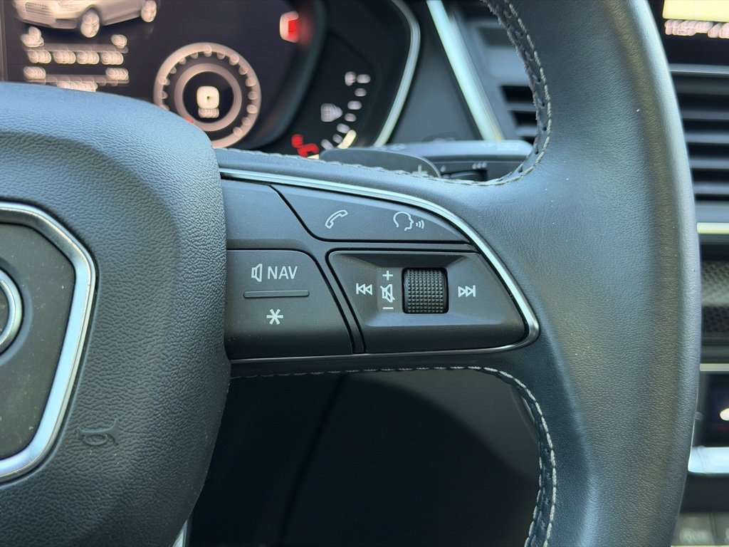 Used 2020 Audi SQ5 Premium Plus image 32