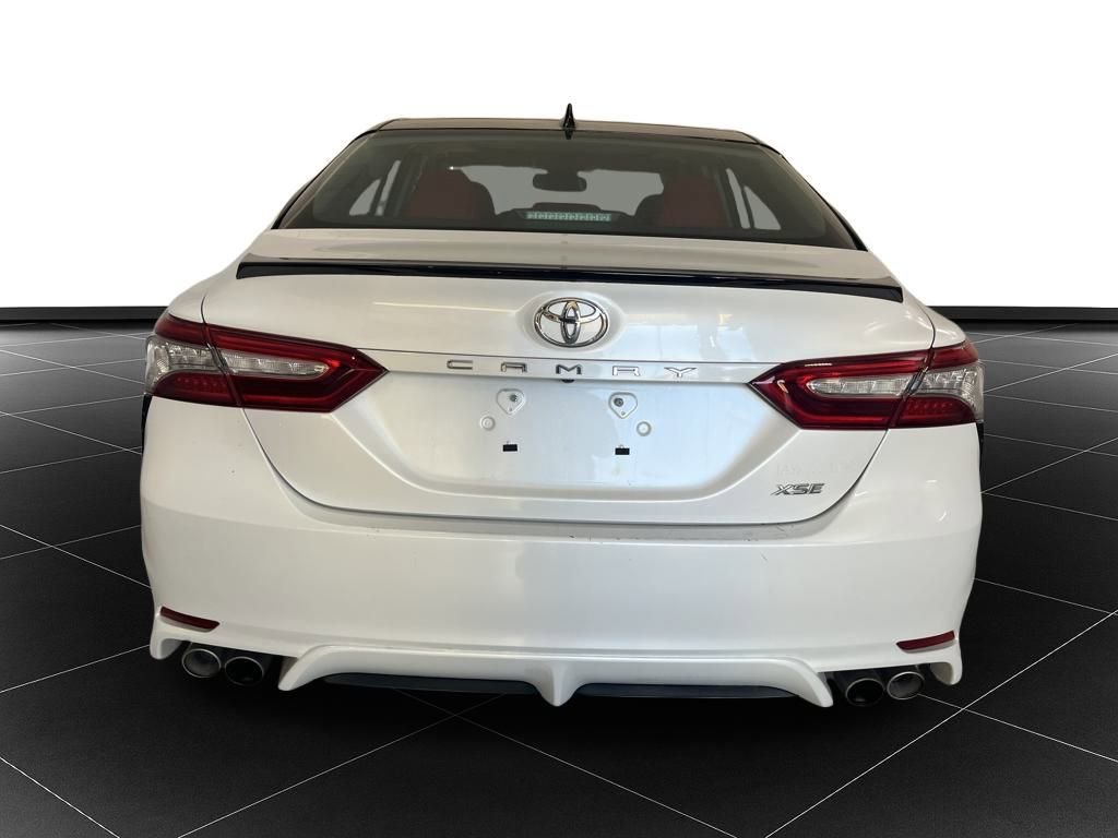Used 2019 Toyota Camry XSE image 4