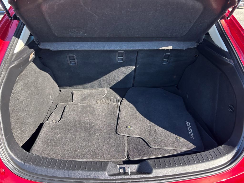 Used 2018 MAZDA MAZDA3 Touring image 50