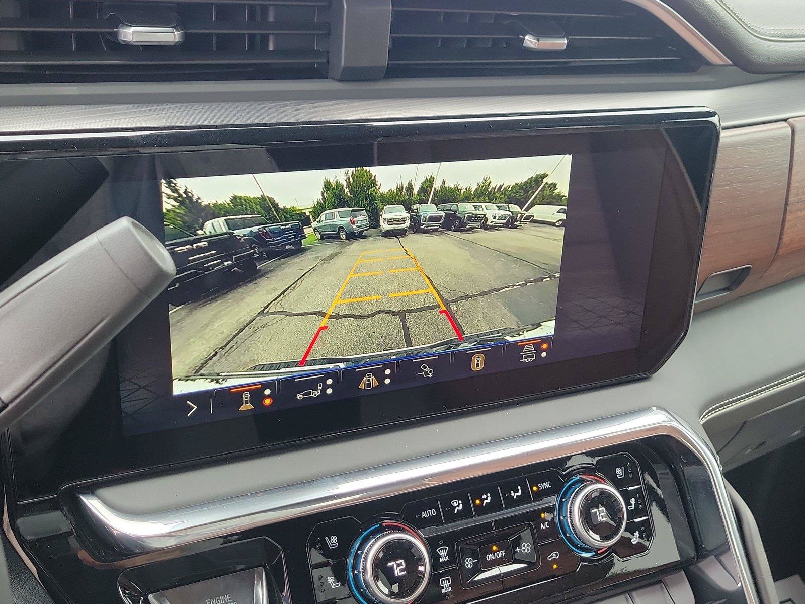 New 2026 GMC Sierra 2500 Denali Ultimate w/ LPO, Black Badging Package AWD/4WD image 26