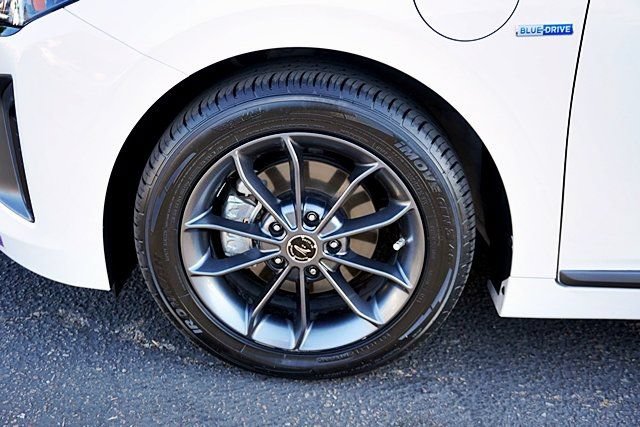 Used 2019 Hyundai Ioniq Limited w/ Ultimate Package 02 FWD image 15
