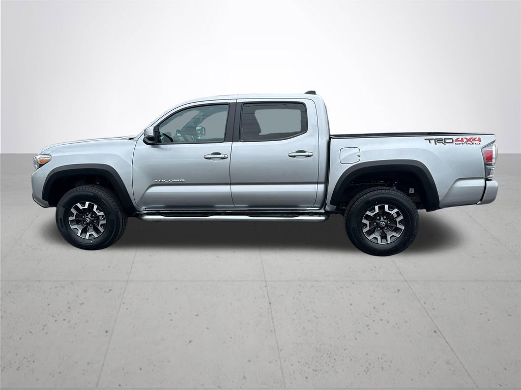 Used 2023 Toyota Tacoma TRD Off-Road w/ TRD Premium Off Road Package AWD/4WD image 10