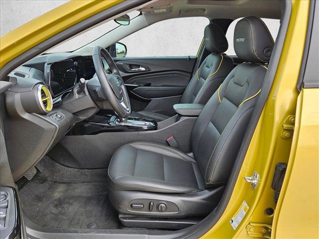 Used 2024 Chevrolet Trax ACTIV w/ Sunroof Package FWD image 16
