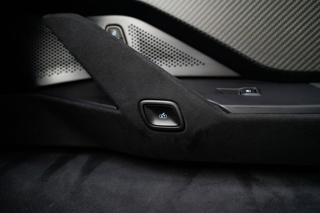 Used 2019 Ford GT RWD image 36