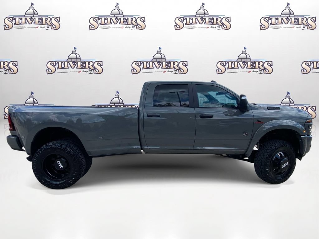 New 2026 RAM 3500 Big Horn AWD/4WD image 7