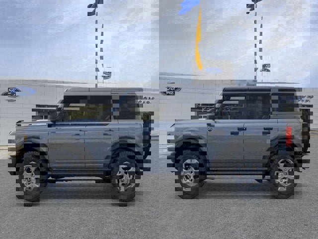 New 2025 Ford Bronco Big Bend image 3