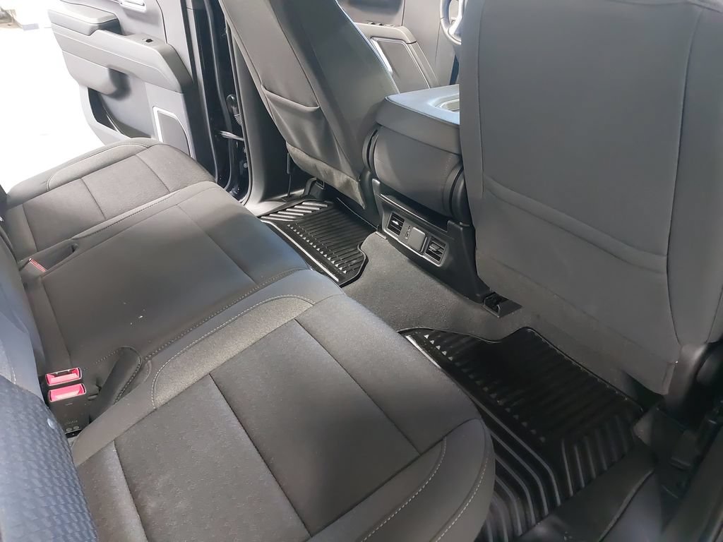 Used 2023 Chevrolet Silverado 1500 LT AWD/4WD image 11