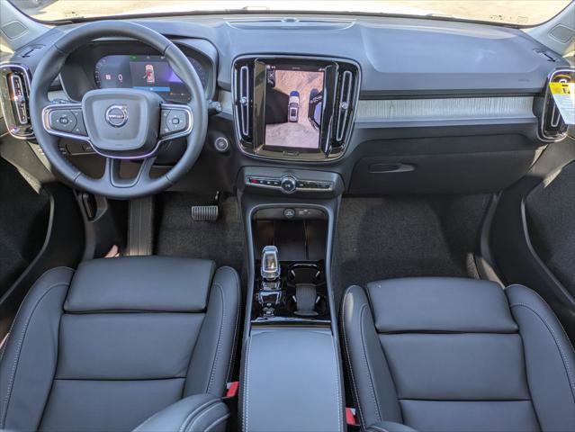 New 2026 Volvo XC40 B5 Ultra w/ Climate Package image 12