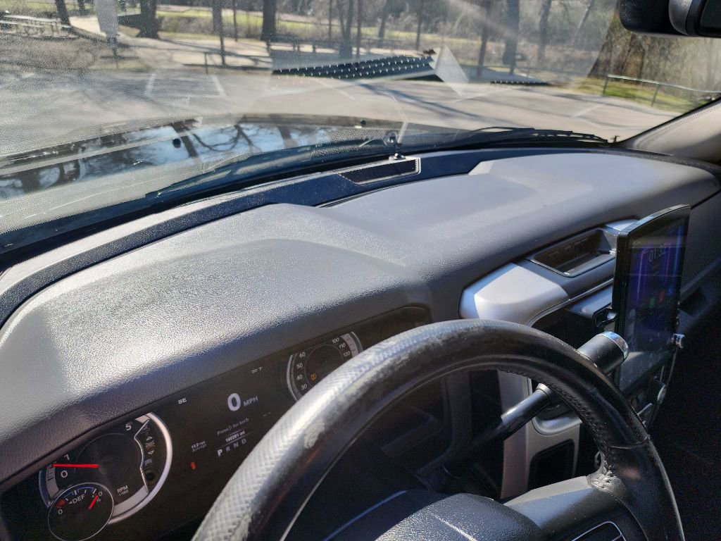 Used 2018 RAM 2500 SLT w/ Luxury Group image 24