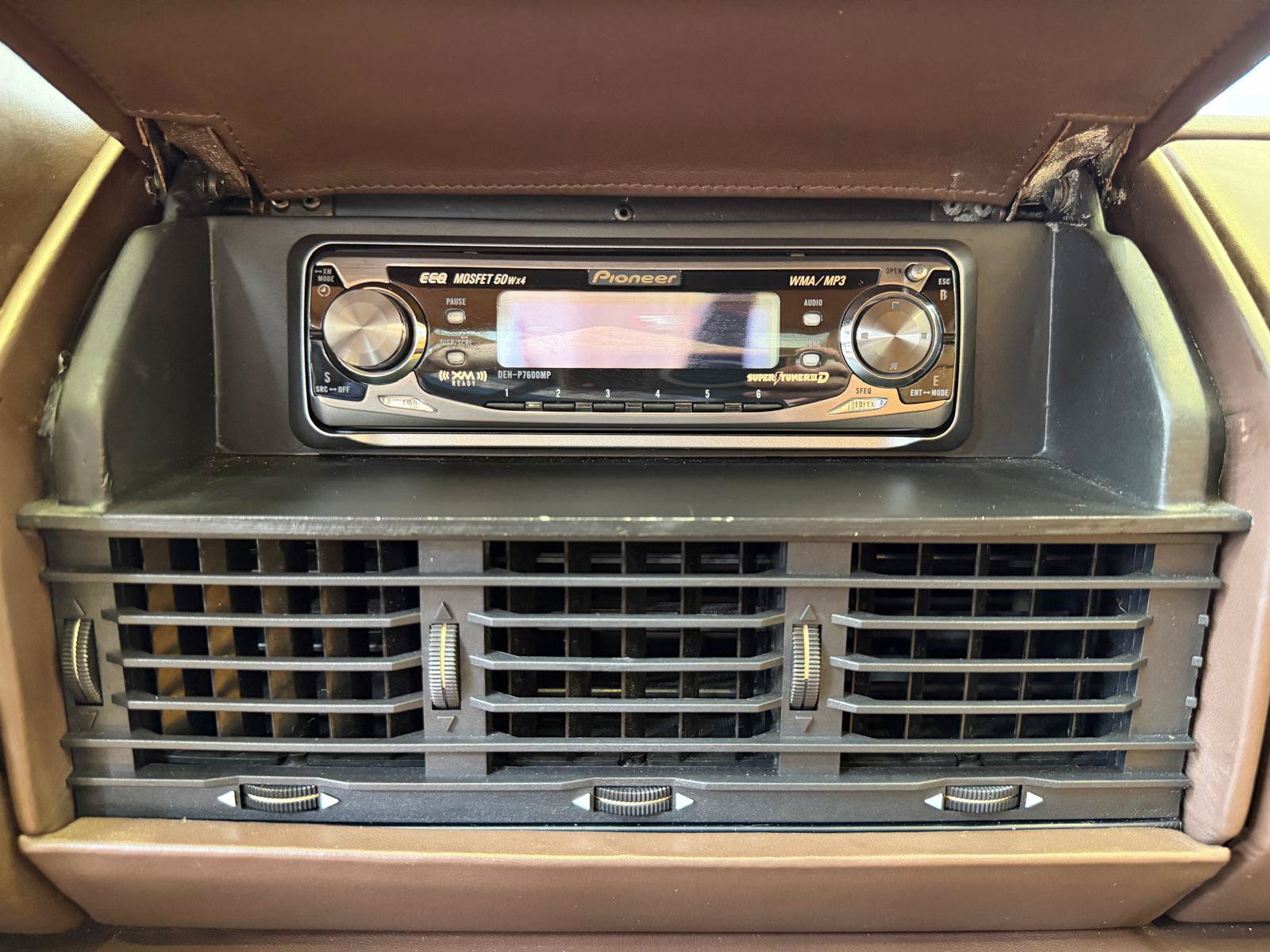 Used 1990 Ferrari Testarossa RWD image 81
