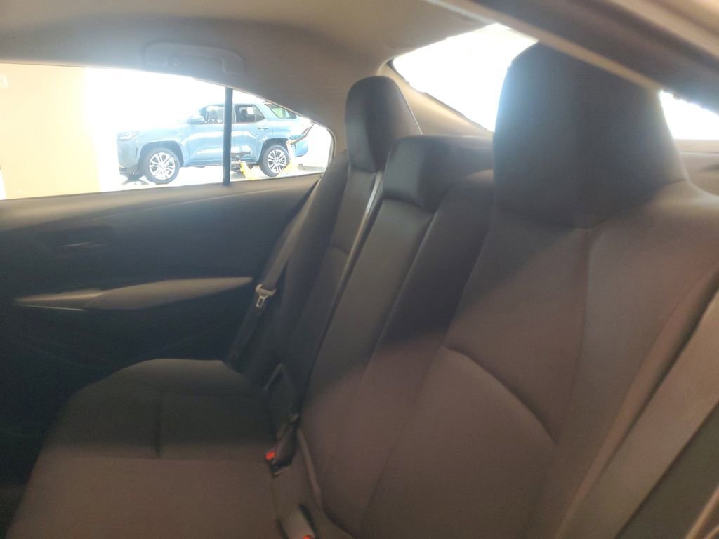 Used 2024 Toyota Corolla LE image 12