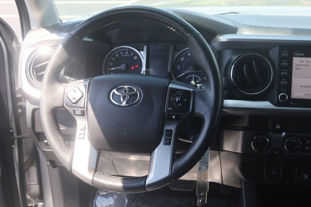 Certified 2021 Toyota Tacoma SR5 AWD/4WD image 7