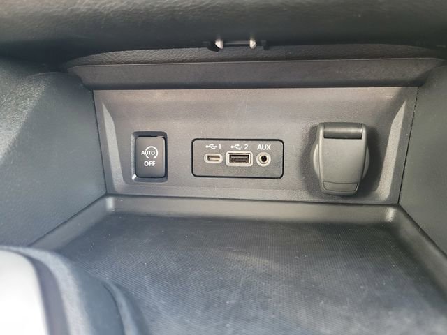 Certified 2024 Nissan Sentra SV image 25