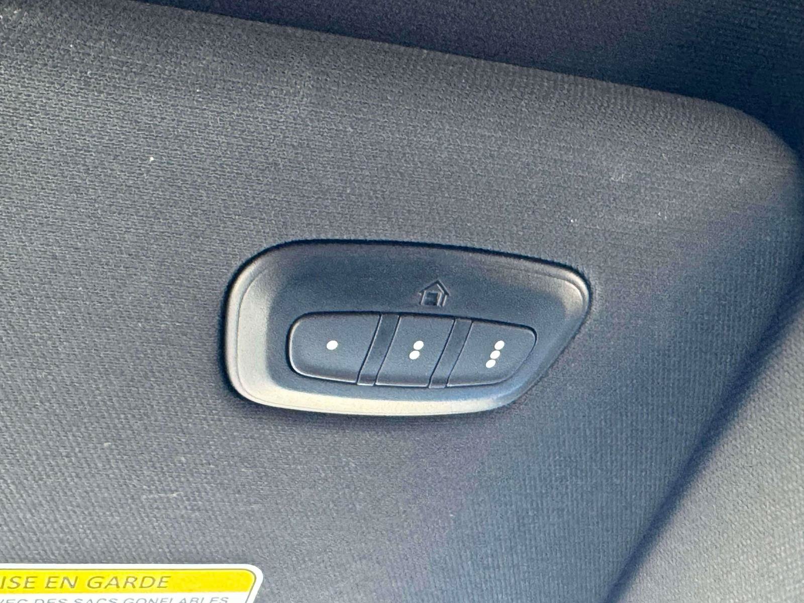 Used 2024 RAM 1500 Big Horn AWD/4WD image 29