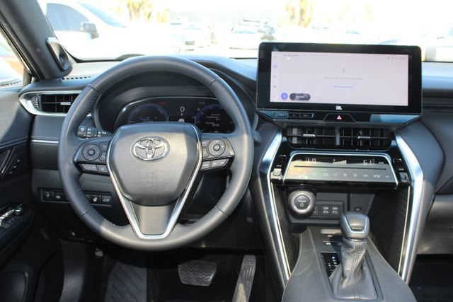 Used 2024 Toyota Venza Limited AWD/4WD image 14