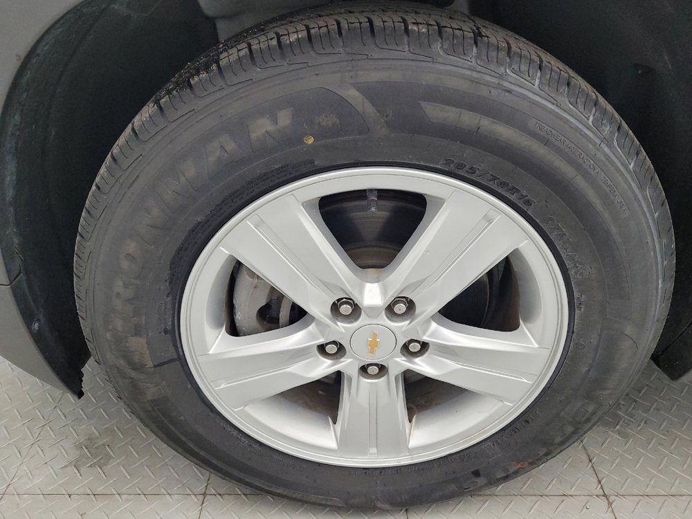 Used 2021 Chevrolet Trax LT w/ LT Convenience Package FWD image 31