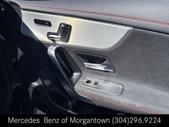 Used 2025 Mercedes-Benz CLA 250 4MATIC image 14