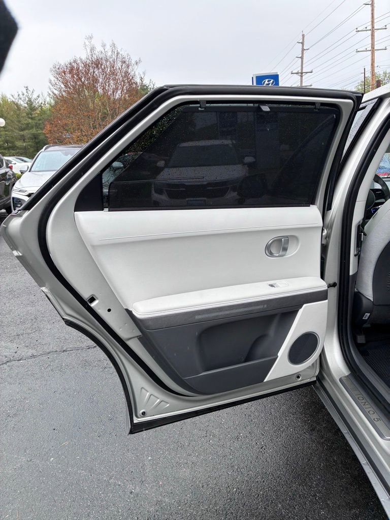 Used 2024 Hyundai Ioniq 5 Limited AWD/4WD image 52