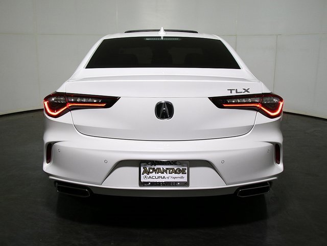 Certified 2025 Acura TLX w/ Technology Package image 10