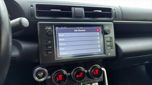 Used 2023 Toyota GR86 RWD image 34