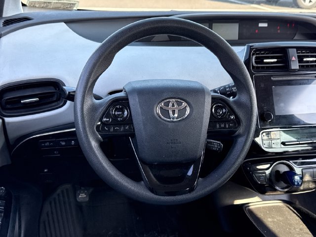 Used 2019 Toyota Prius LE FWD image 21