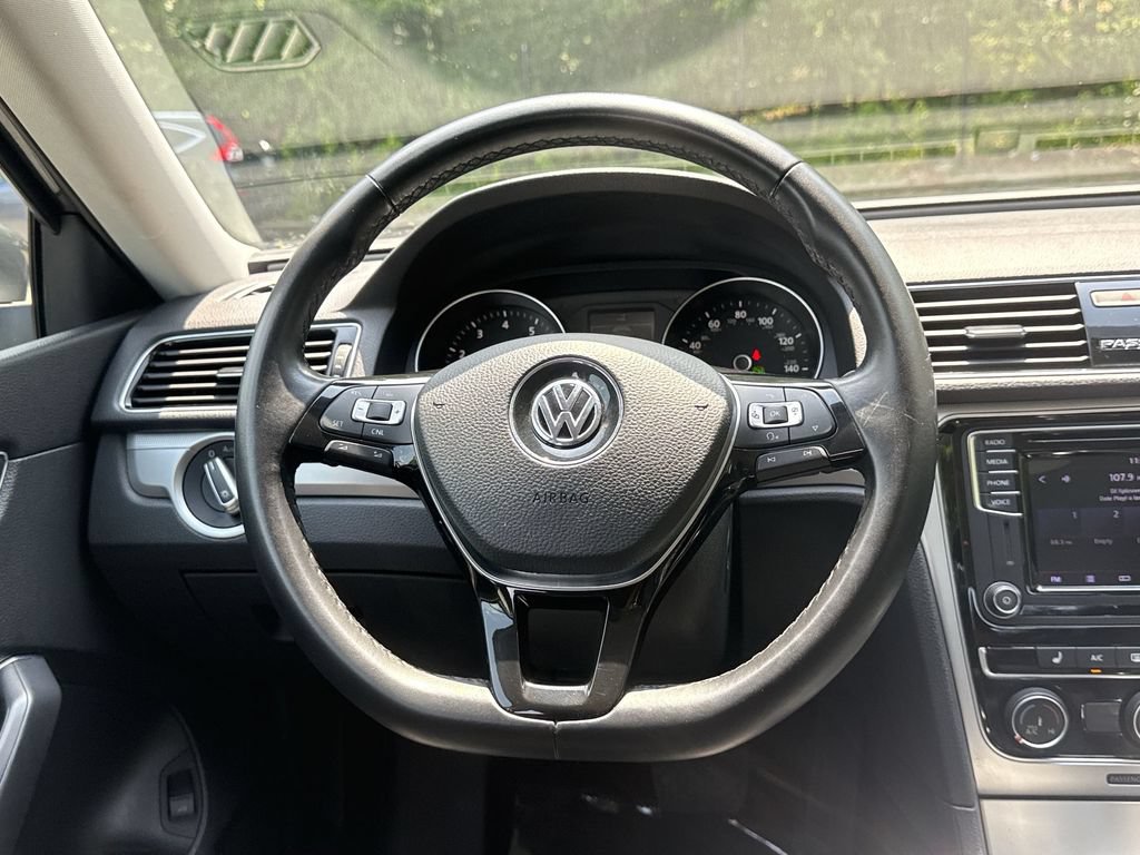 Used 2019 Volkswagen Passat 2.0T Wolfsburg w/ Wheels & Sunroof Package FWD image 11