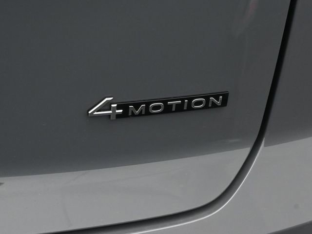 New 2025 Volkswagen Atlas Cross Sport SEL Premium R-Line image 25