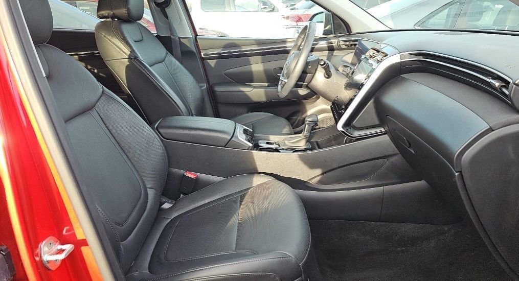 Used 2023 Hyundai Tucson SEL w/ Convenience Package image 11