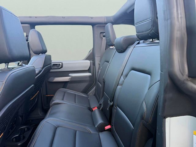 Used 2021 Ford Bronco Badlands image 16