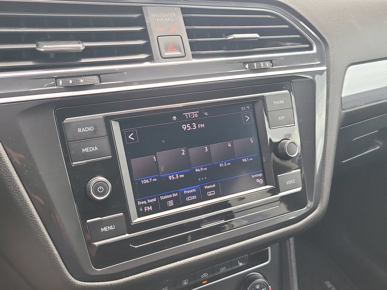 Used 2024 Volkswagen Tiguan S FWD image 19
