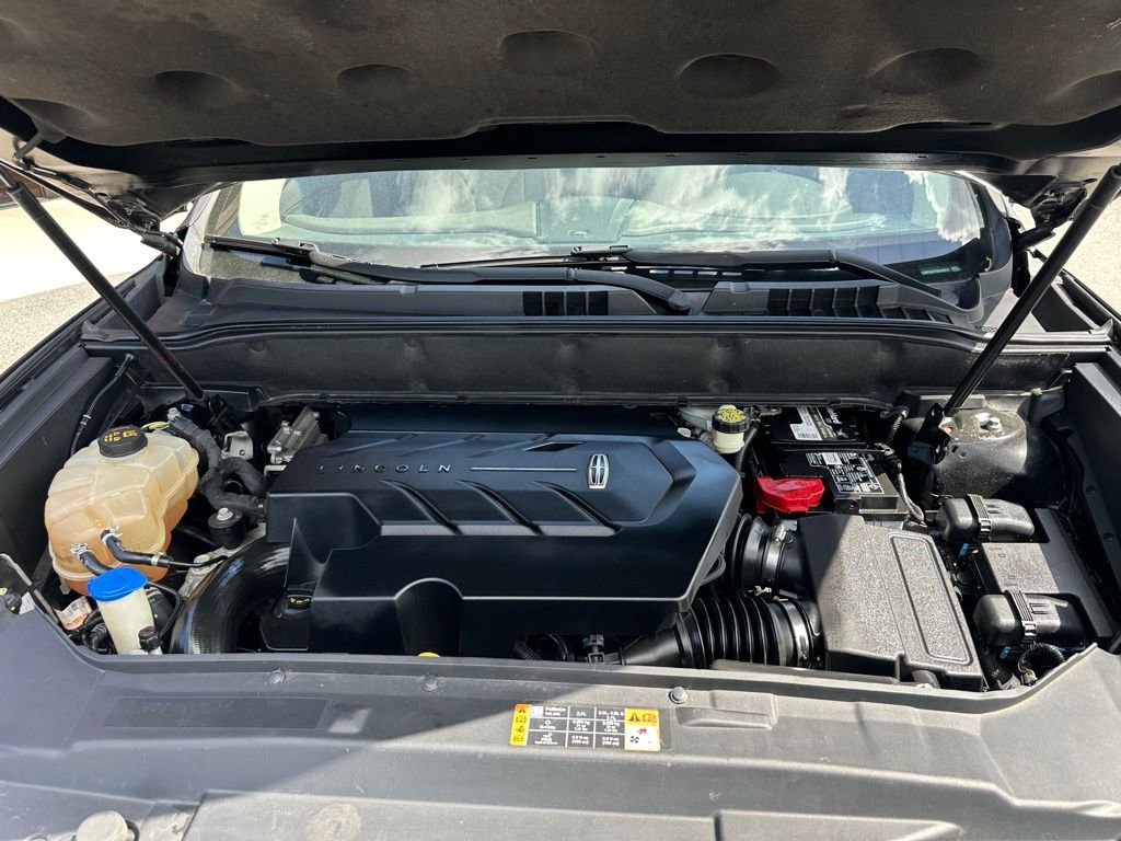 Used 2016 Lincoln MKX Reserve w/ Technology Package FWD image 47