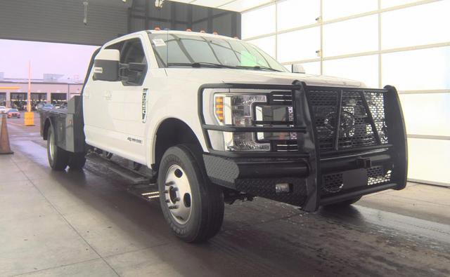 Used 2018 Ford F350 Lariat w/ Lariat Value Package image 2