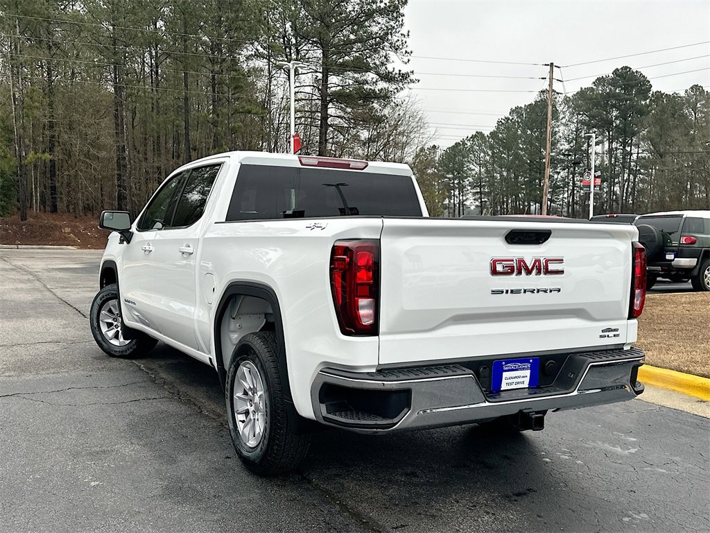 New 2026 GMC Sierra 1500 SLE image 6