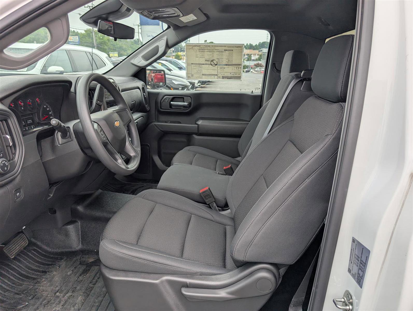 New 2025 Chevrolet Silverado 1500 W/T image 11